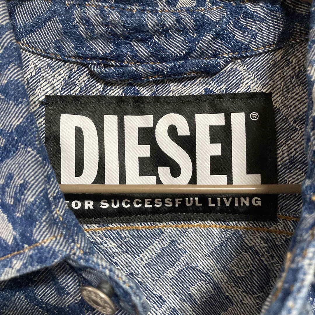 DIESEL(ディーゼル)のdiesel メンズのジャケット/アウター(Gジャン/デニムジャケット)の商品写真