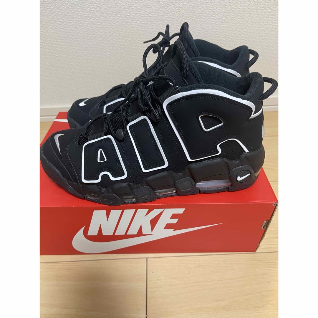 NIKE(ナイキ)のNike Air More Uptempo "Black/White メンズの靴/シューズ(スニーカー)の商品写真