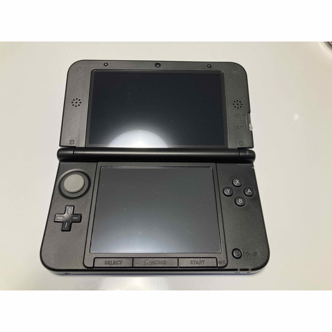 ニンテンドー3DS(ニンテンドー3DS)の3DSLL  ウルトラサン エンタメ/ホビーのゲームソフト/ゲーム機本体(携帯用ゲーム機本体)の商品写真