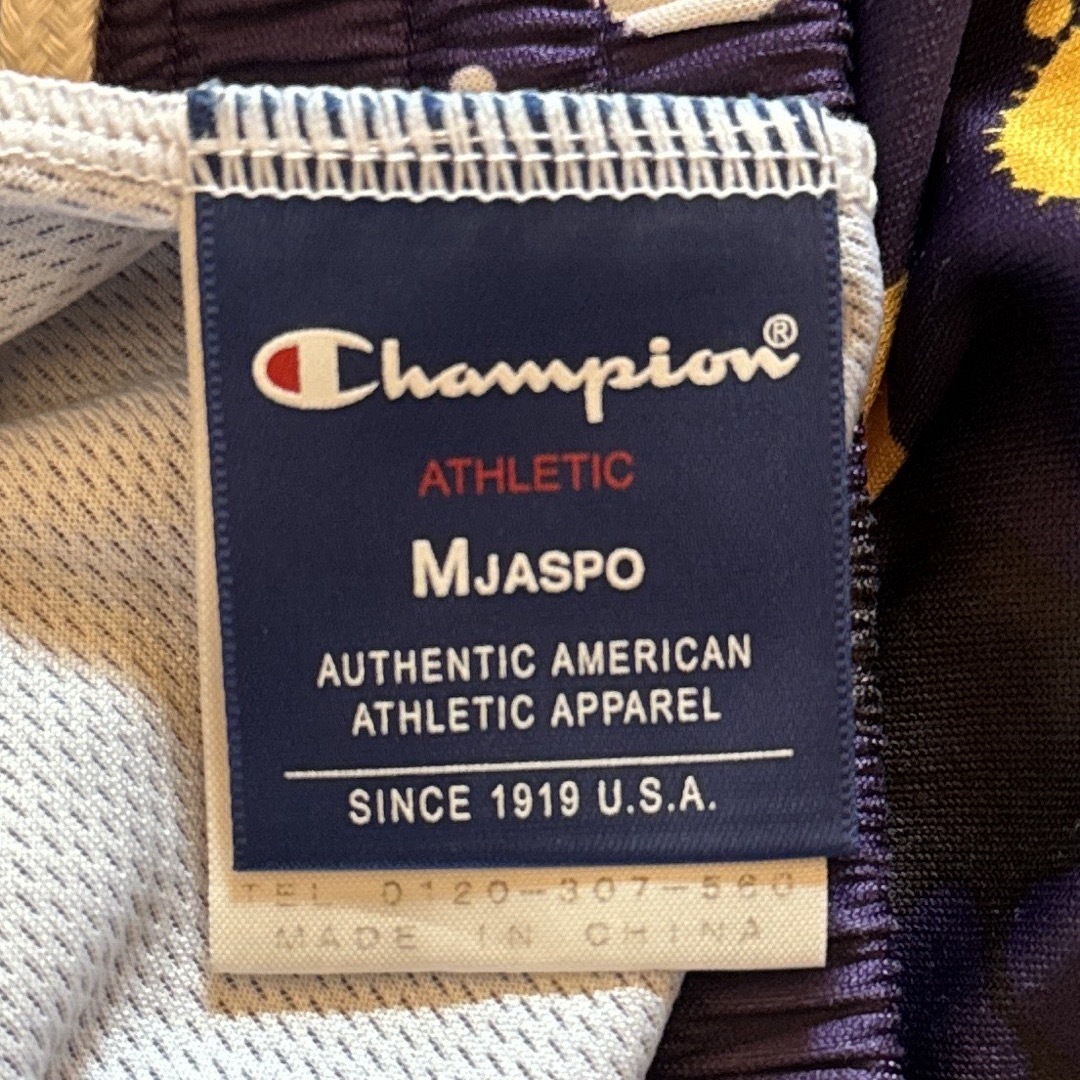 Champion(チャンピオン)のChampion バスパン 紫 size M スポーツ/アウトドアのスポーツ/アウトドア その他(バスケットボール)の商品写真