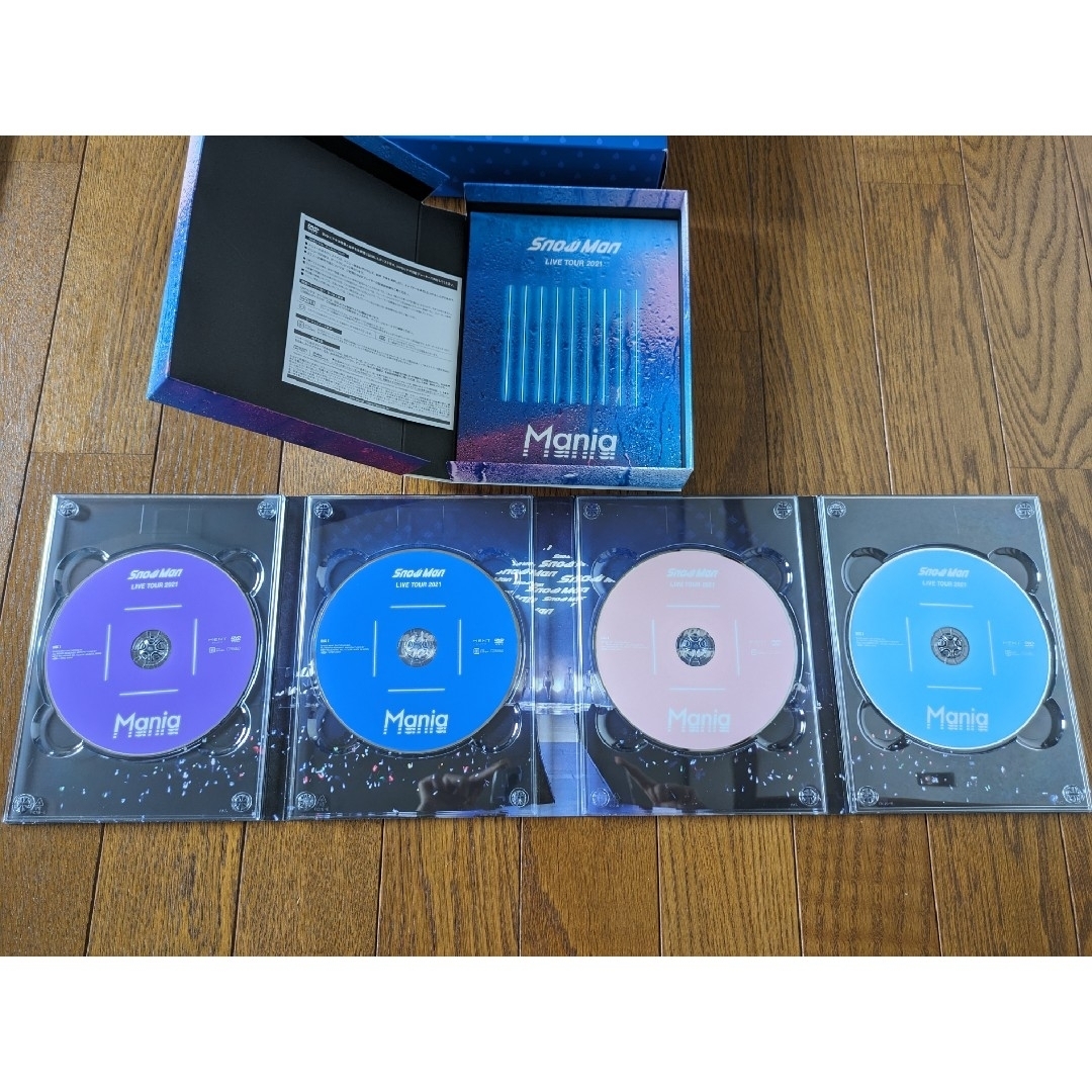 Snow Man(スノーマン)のSnowman/LIVE TOUR 2021 Mania 初回盤DVD エンタメ/ホビーのCD(ポップス/ロック(邦楽))の商品写真