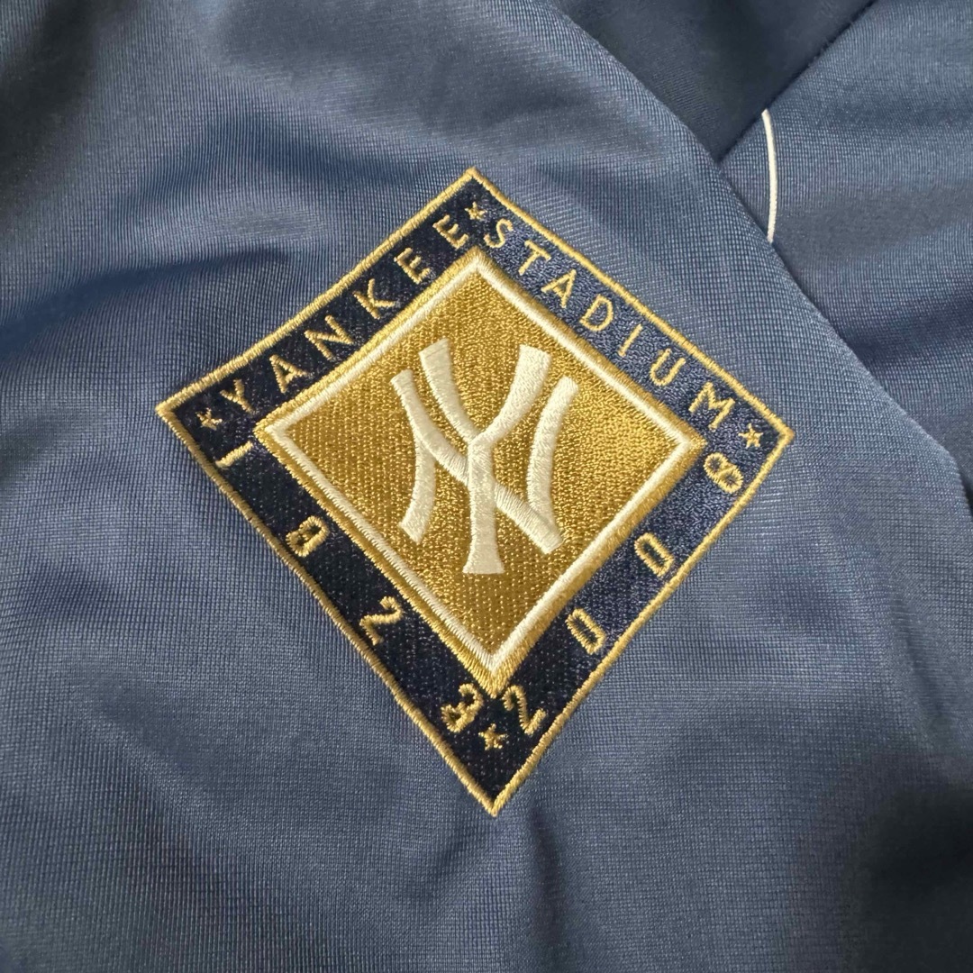 Majestic(マジェスティック)の00s New York Yankees Track Jacket メンズのトップス(ジャージ)の商品写真