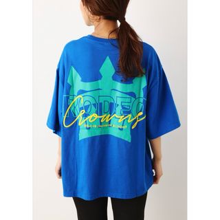 ロデオクラウンズワイドボウル(RODEO CROWNS WIDE BOWL)のロデオ ★ OVERLAPクラウンロゴ Tシャツ（ブルー）(Tシャツ(半袖/袖なし))