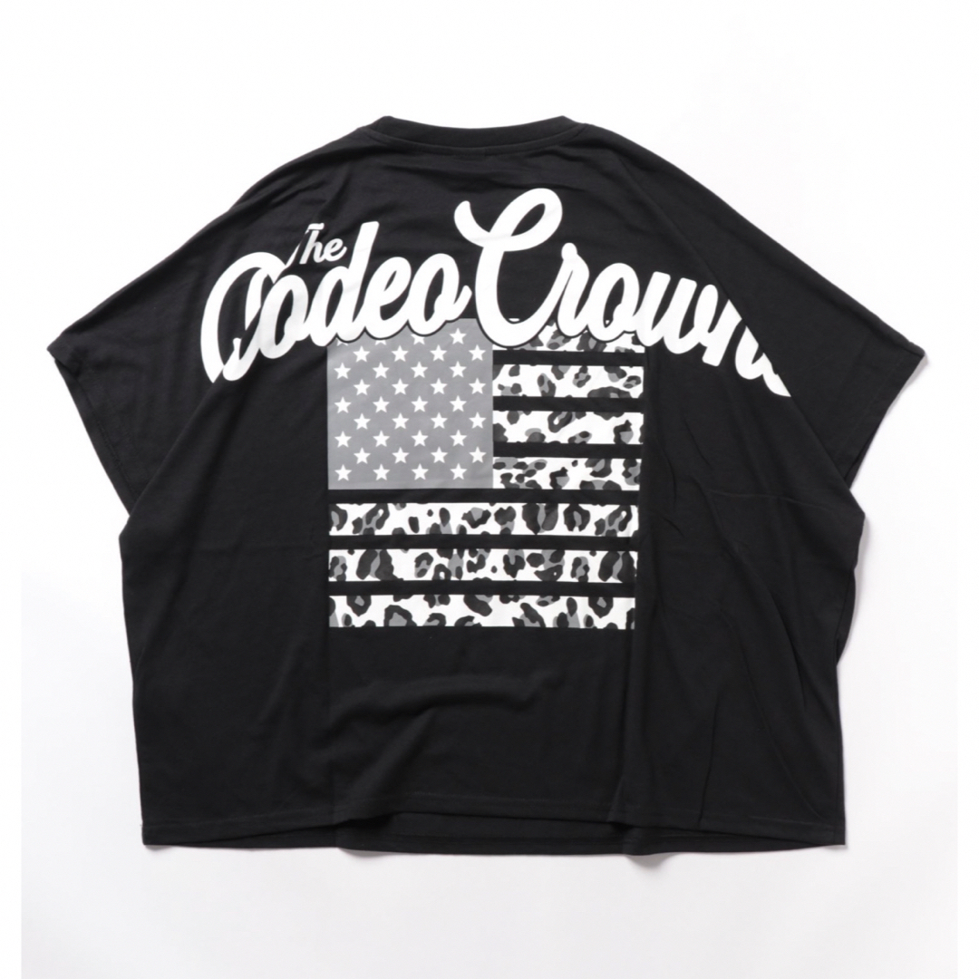 RODEO CROWNS WIDE BOWL(ロデオクラウンズワイドボウル)のロデオ ★パターンUSフラッグTシャツ（ブラック） レディースのトップス(Tシャツ(半袖/袖なし))の商品写真