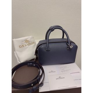 デルヴォー(DELVAUX)の【新品未使用】delvaux デルヴォー  クールボックスミニ　ネイビー(ショルダーバッグ)