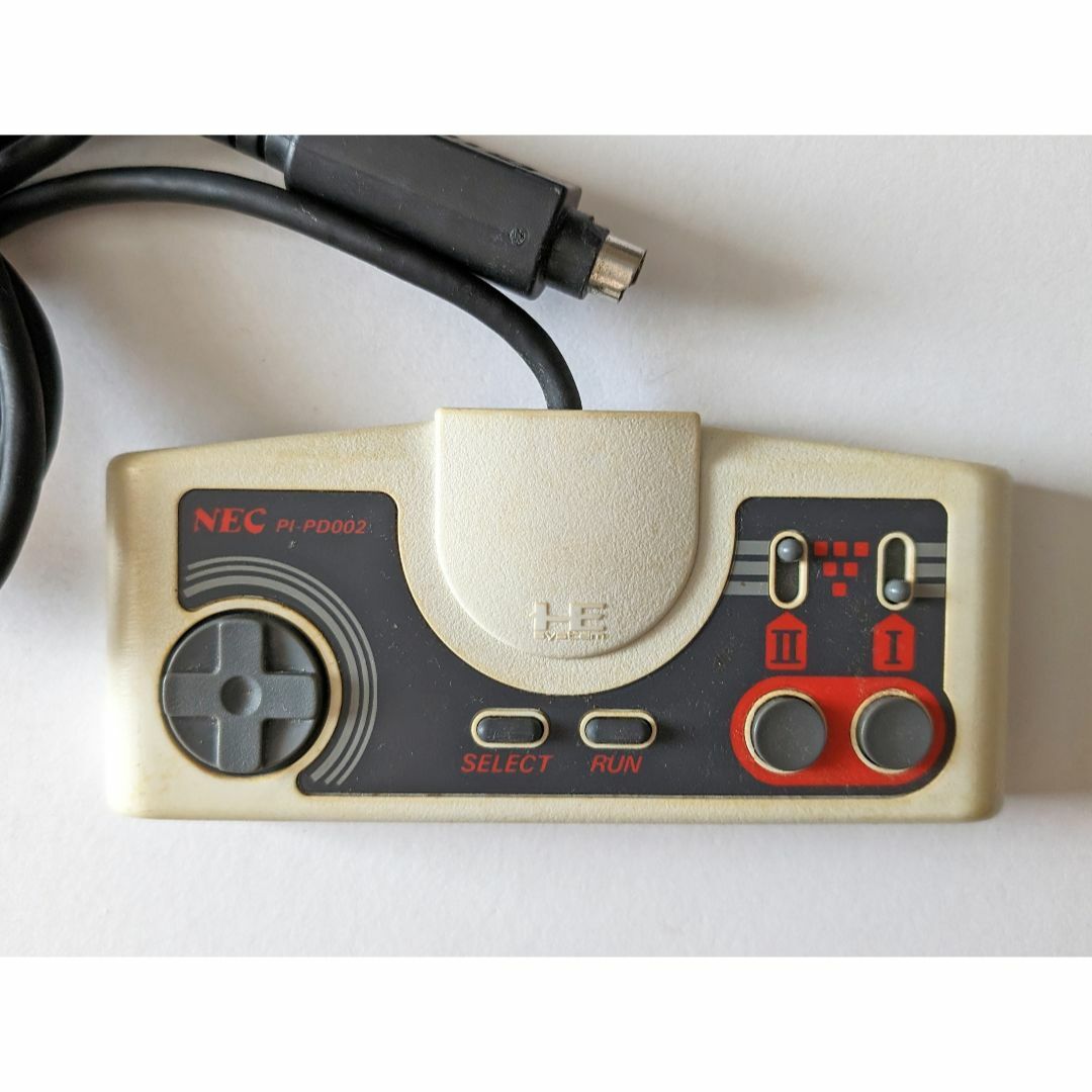 NEC(エヌイーシー)のPCエンジン ターボパッド PI-PD002　PC Engine Pad エンタメ/ホビーのゲームソフト/ゲーム機本体(その他)の商品写真