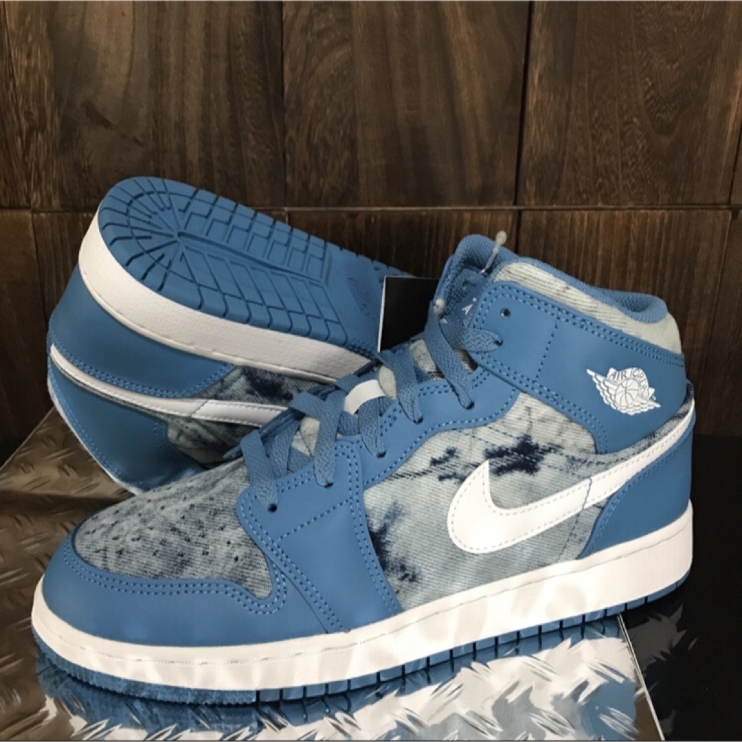 NIKE(ナイキ)のNIKE AIR JORDAN 1 MID✨DUTCH BLUE✨23cm レディースの靴/シューズ(スニーカー)の商品写真