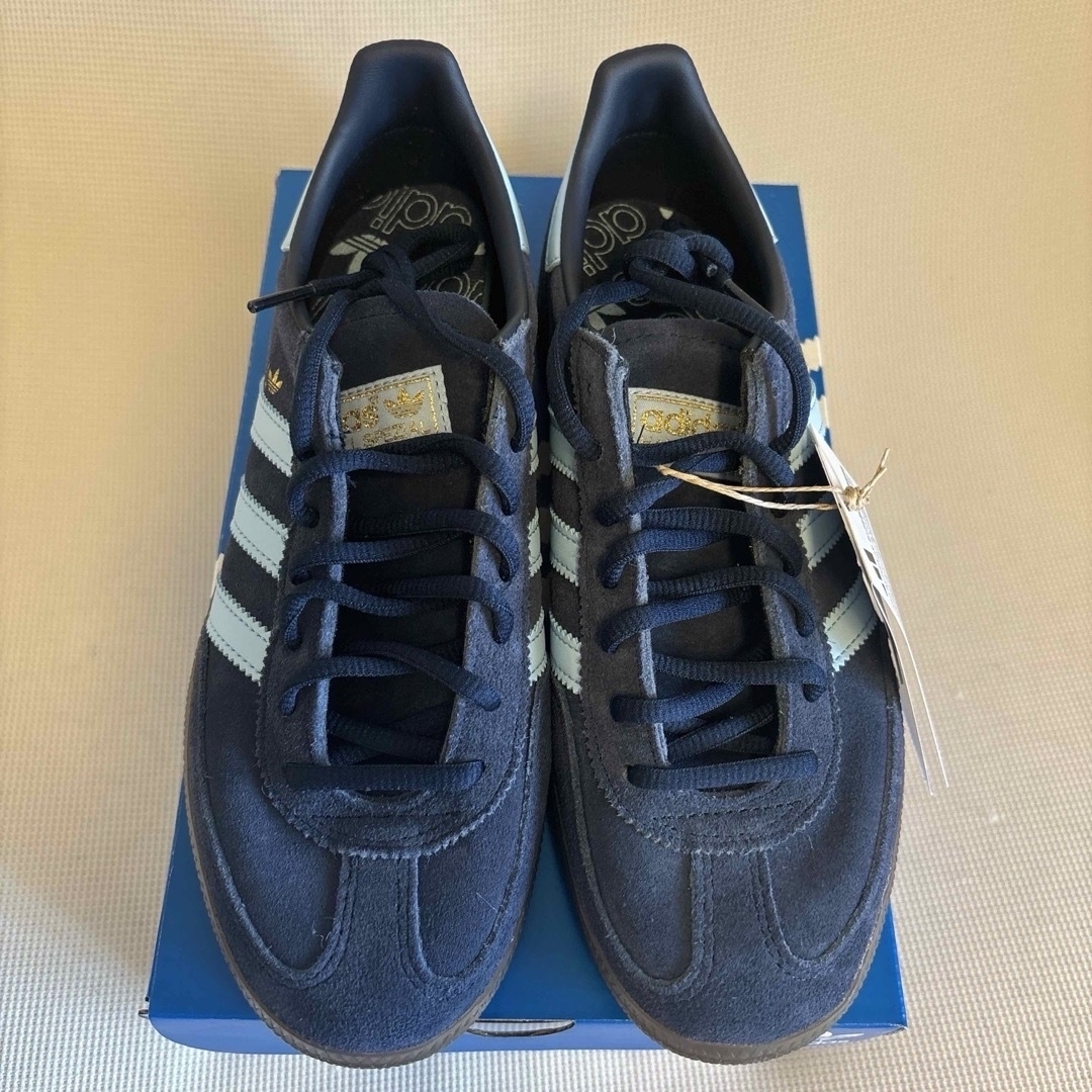 adidas(アディダス)のadidas HANDBALL SPEZIAL BD7633 ネイビー レディースの靴/シューズ(スニーカー)の商品写真