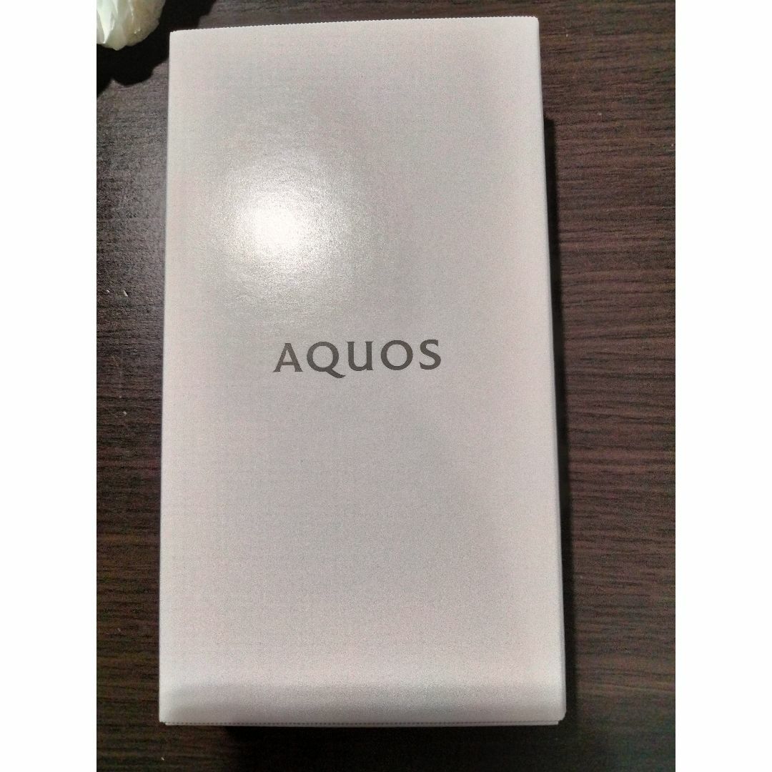 AQUOS sense6s ブラック 64 GB SIMフリー スマホ/家電/カメラのスマートフォン/携帯電話(スマートフォン本体)の商品写真