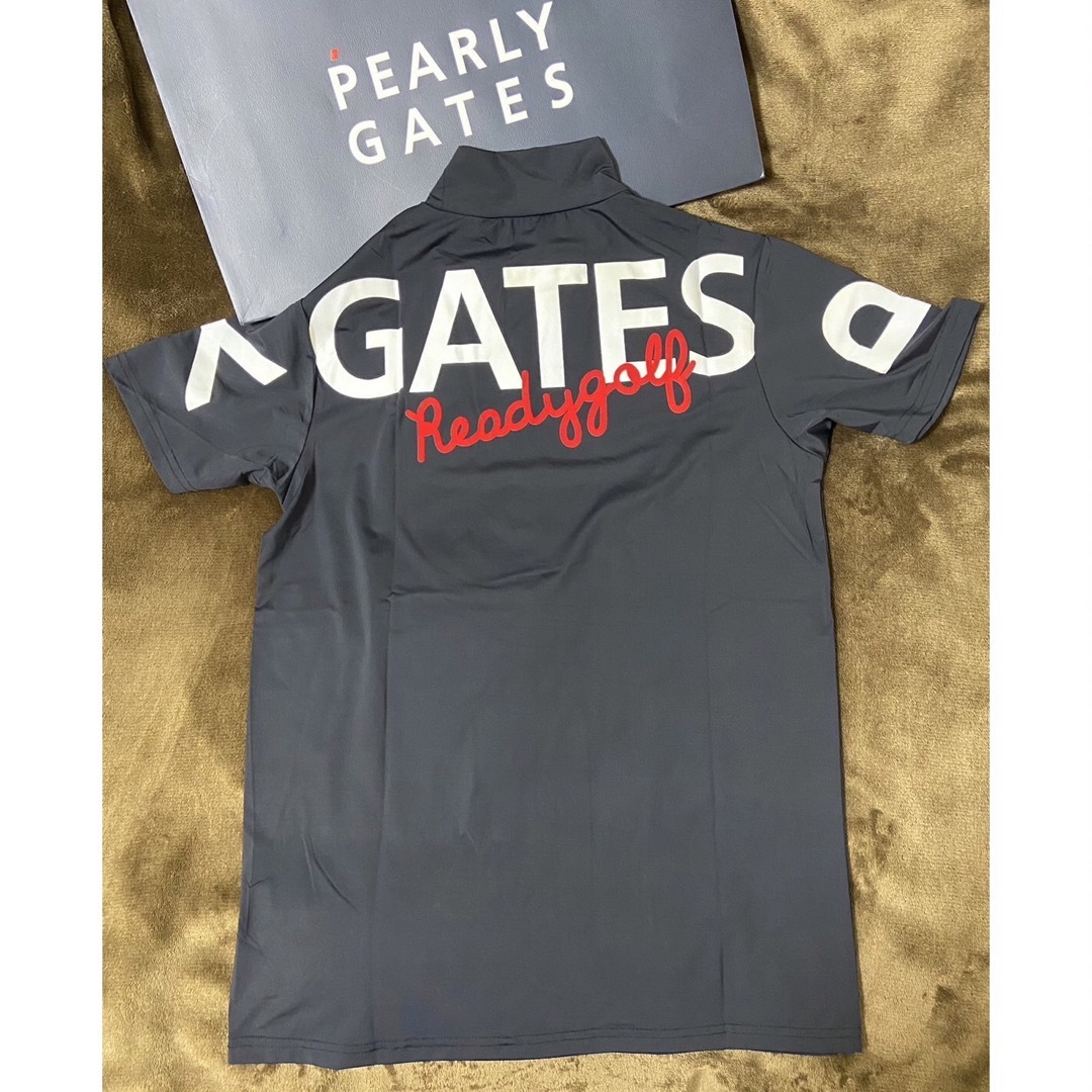 PEARLY GATES(パーリーゲイツ)の新品 正規品 パーリーゲイツ ビックロゴ 半袖 モックネック 4 M スポーツ/アウトドアのゴルフ(ウエア)の商品写真