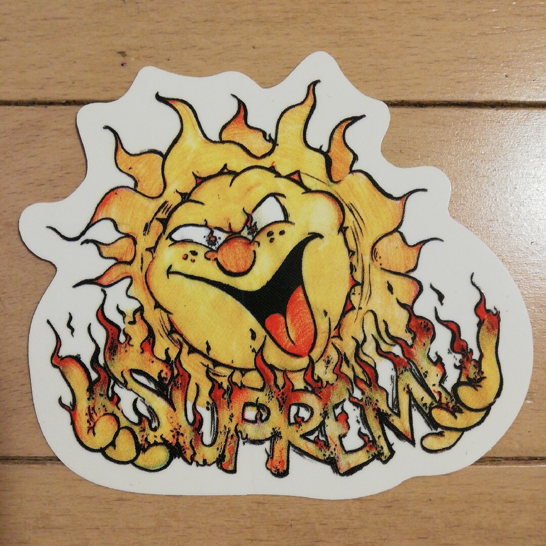 Supreme(シュプリーム)のSUPREME SUN STICKER メンズのファッション小物(その他)の商品写真