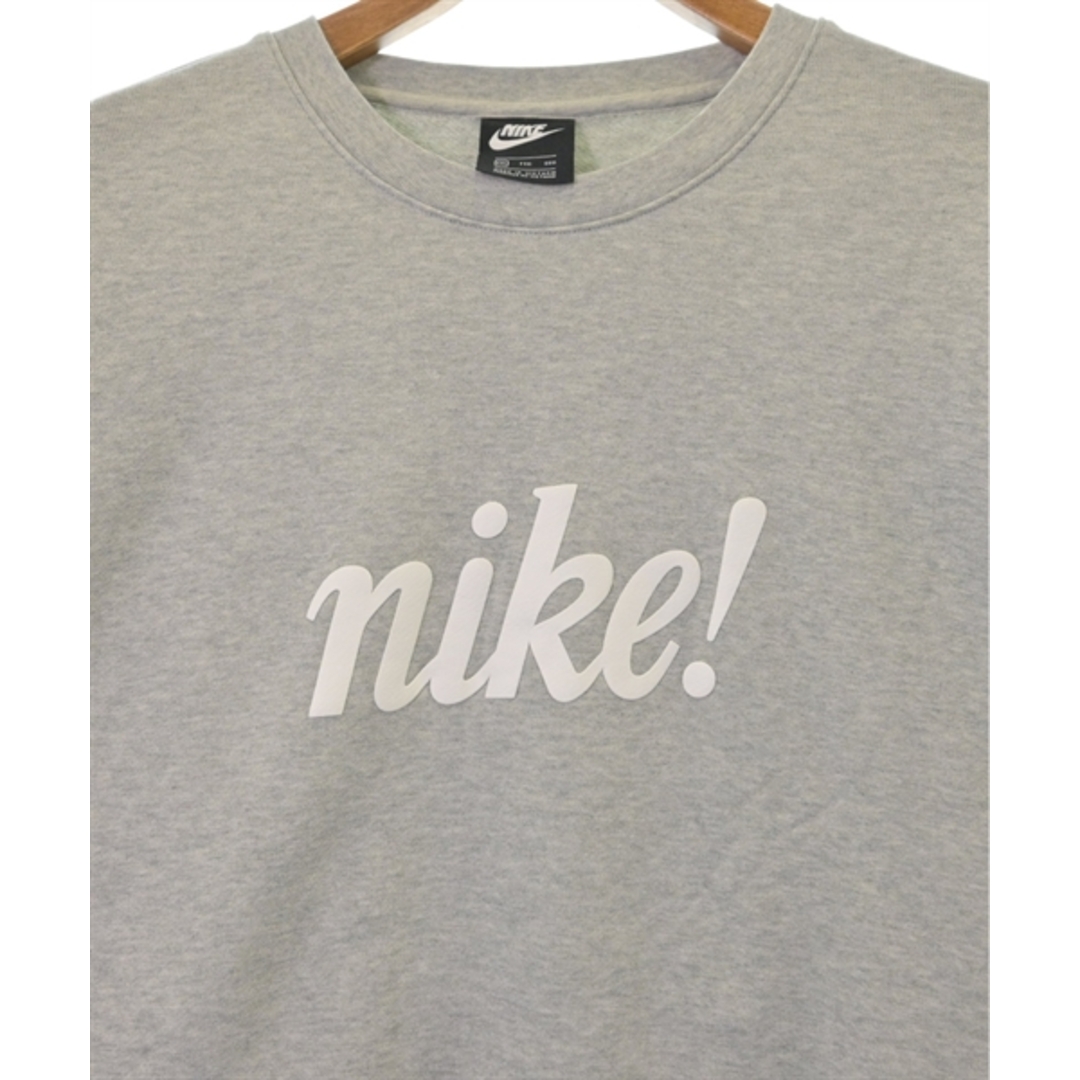 NIKE(ナイキ)のNIKE ナイキ カジュアルシャツ XXL グレー 【古着】【中古】 メンズのトップス(シャツ)の商品写真