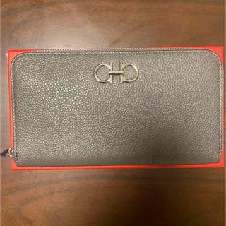 フェラガモ(Ferragamo)のFerragamo フェラガモ 長財布 ガンチーノソフト(財布)