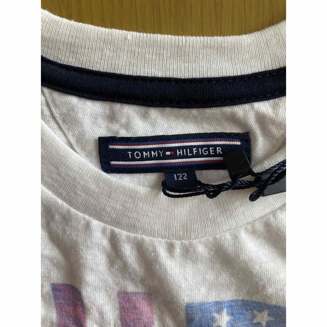 TOMMY HILFIGER(トミーヒルフィガー)のトミーヒルフィガー　キッズ　子供　半袖　Tシャツ　120 キッズ/ベビー/マタニティのキッズ服男の子用(90cm~)(Tシャツ/カットソー)の商品写真