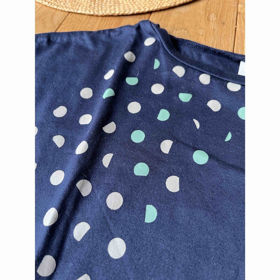 bulle de savon(ビュルデサボン)のセール！ 美品！ ビュルデサボン ナナメ ドットTシャツ ネイビー 日本製 綿 レディースのトップス(Tシャツ(半袖/袖なし))の商品写真