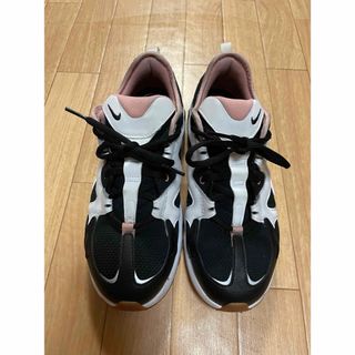 ナイキ(NIKE)のNIKEスニーカー(スニーカー)