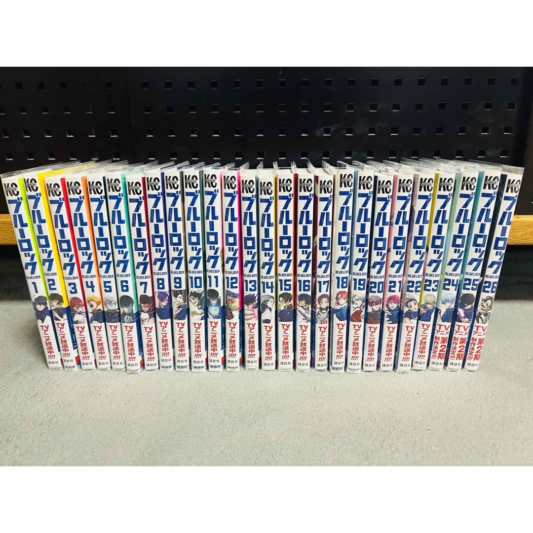 【美品】漫画☆ブルーロック☆1巻～26巻 エンタメ/ホビーの漫画(その他)の商品写真