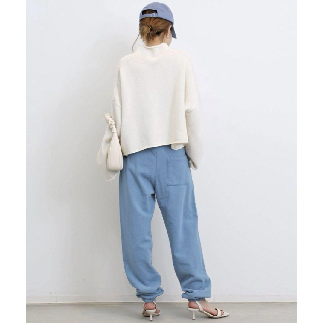 L'Appartement DEUXIEME CLASSE(アパルトモンドゥーズィエムクラス)のL'Appartement SPORTY&RICH BIGSweatPants レディースのパンツ(カジュアルパンツ)の商品写真