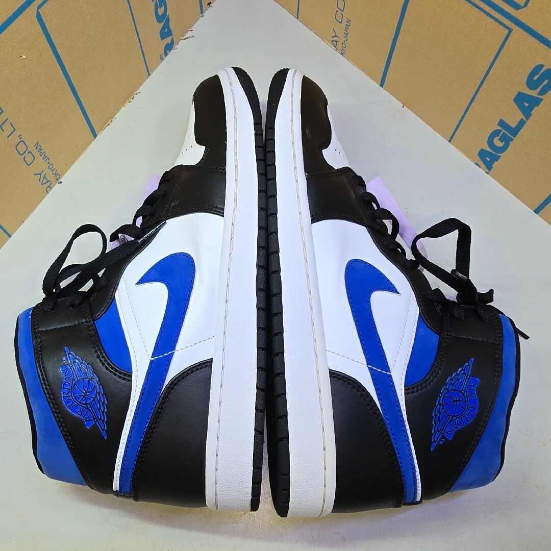 Jordan Brand（NIKE）(ジョーダン)のNIKE AIR JORDAN 1 MID ROYAL メンズの靴/シューズ(スニーカー)の商品写真