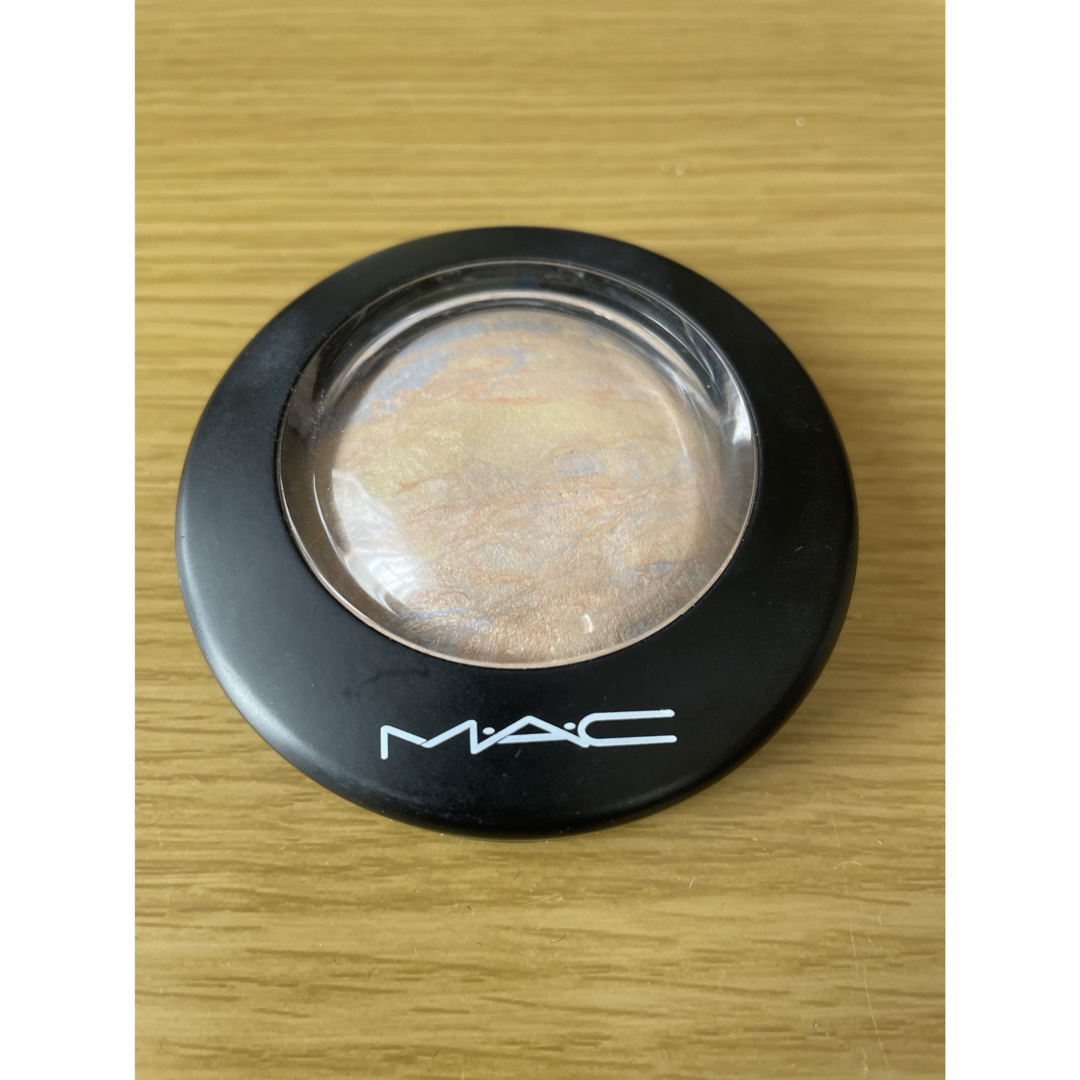 MAC(マック)のMAC LIGHTSCAPADE ライトスカペードミネラライズスキンフィニッシュ コスメ/美容のベースメイク/化粧品(フェイスパウダー)の商品写真