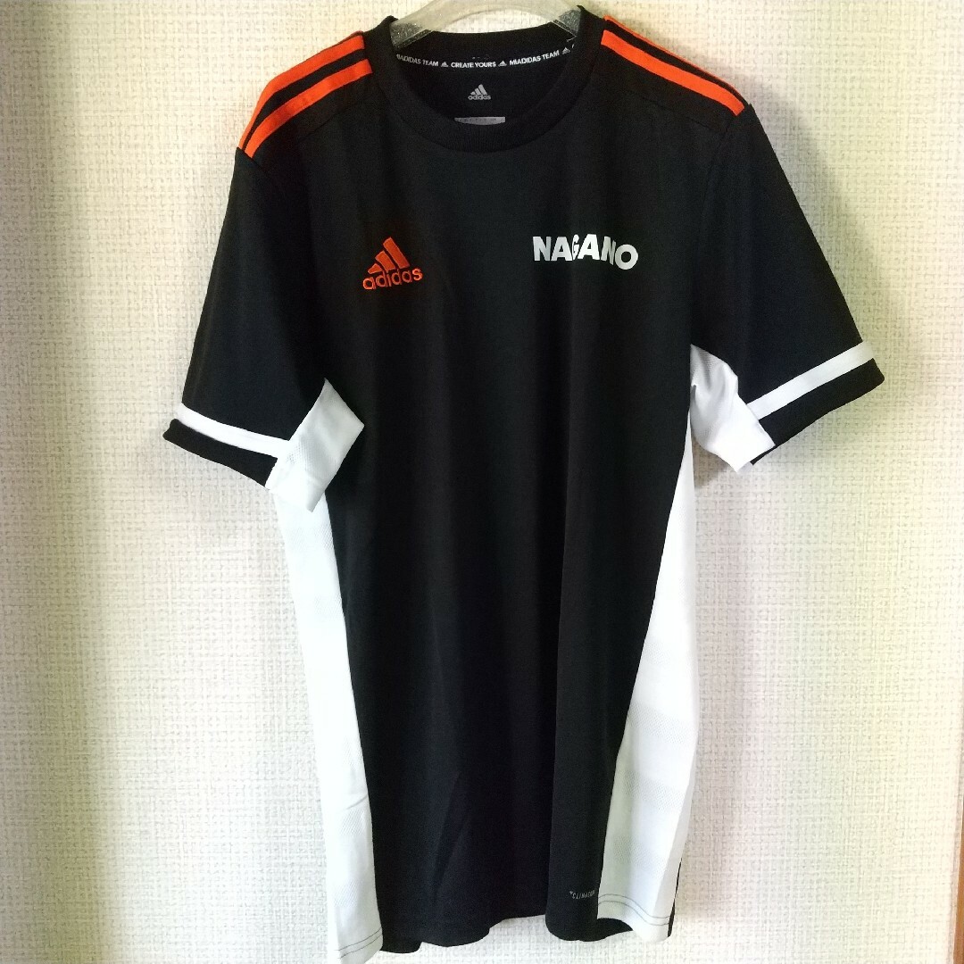 adidas(アディダス)のアディダス climacool Tシャツ サイズO スポーツ/アウトドアのサッカー/フットサル(ウェア)の商品写真