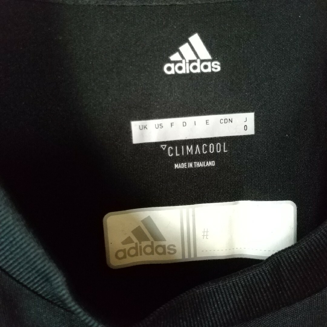 adidas(アディダス)のアディダス climacool Tシャツ サイズO スポーツ/アウトドアのサッカー/フットサル(ウェア)の商品写真