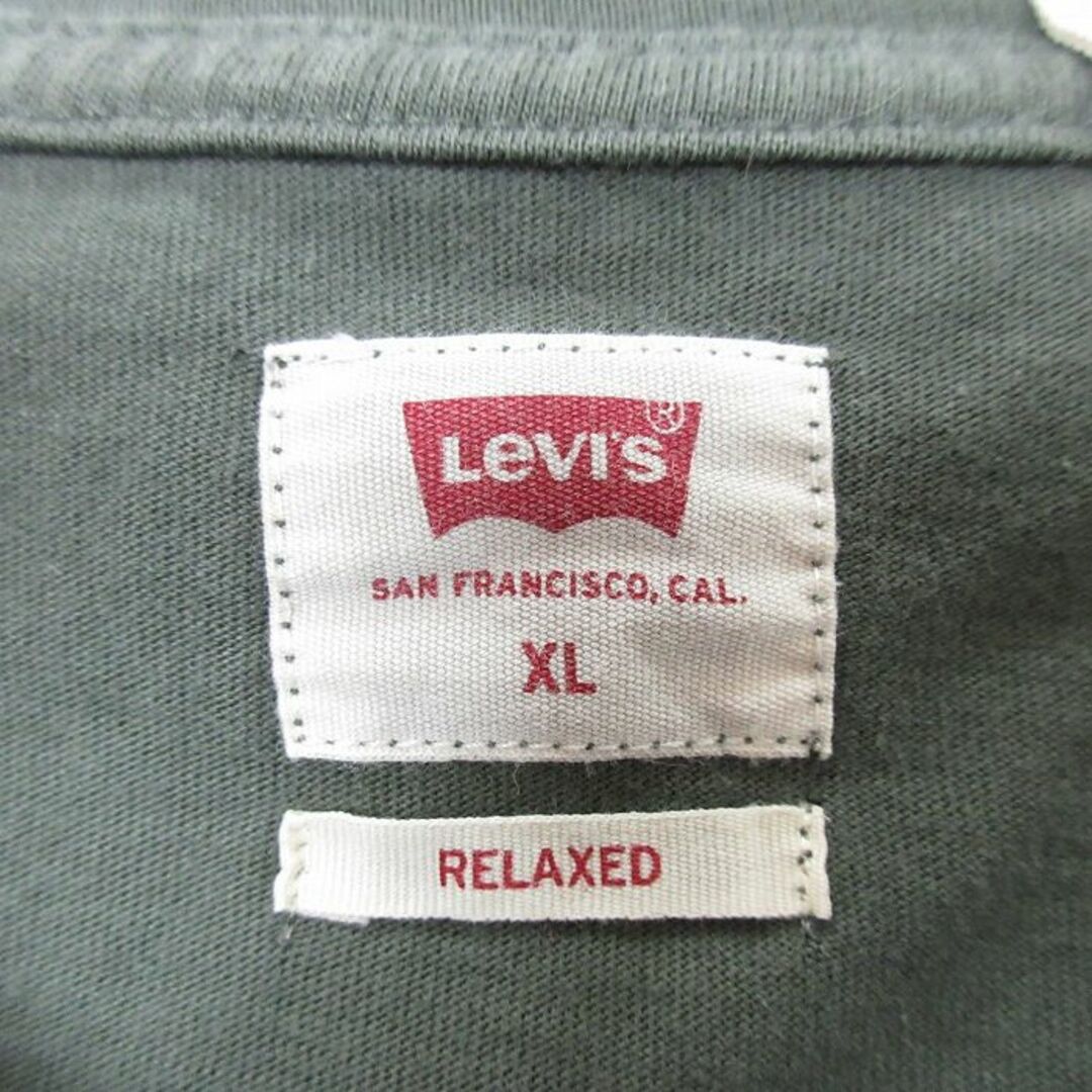 Levi's(リーバイス)のXL★古着 リーバイス Levis 半袖 ブランド Tシャツ メンズ 無地 胸ポケット付き 大きいサイズ コットン クルーネック 緑 グリーン 24apr13 中古 メンズのトップス(Tシャツ/カットソー(半袖/袖なし))の商品写真