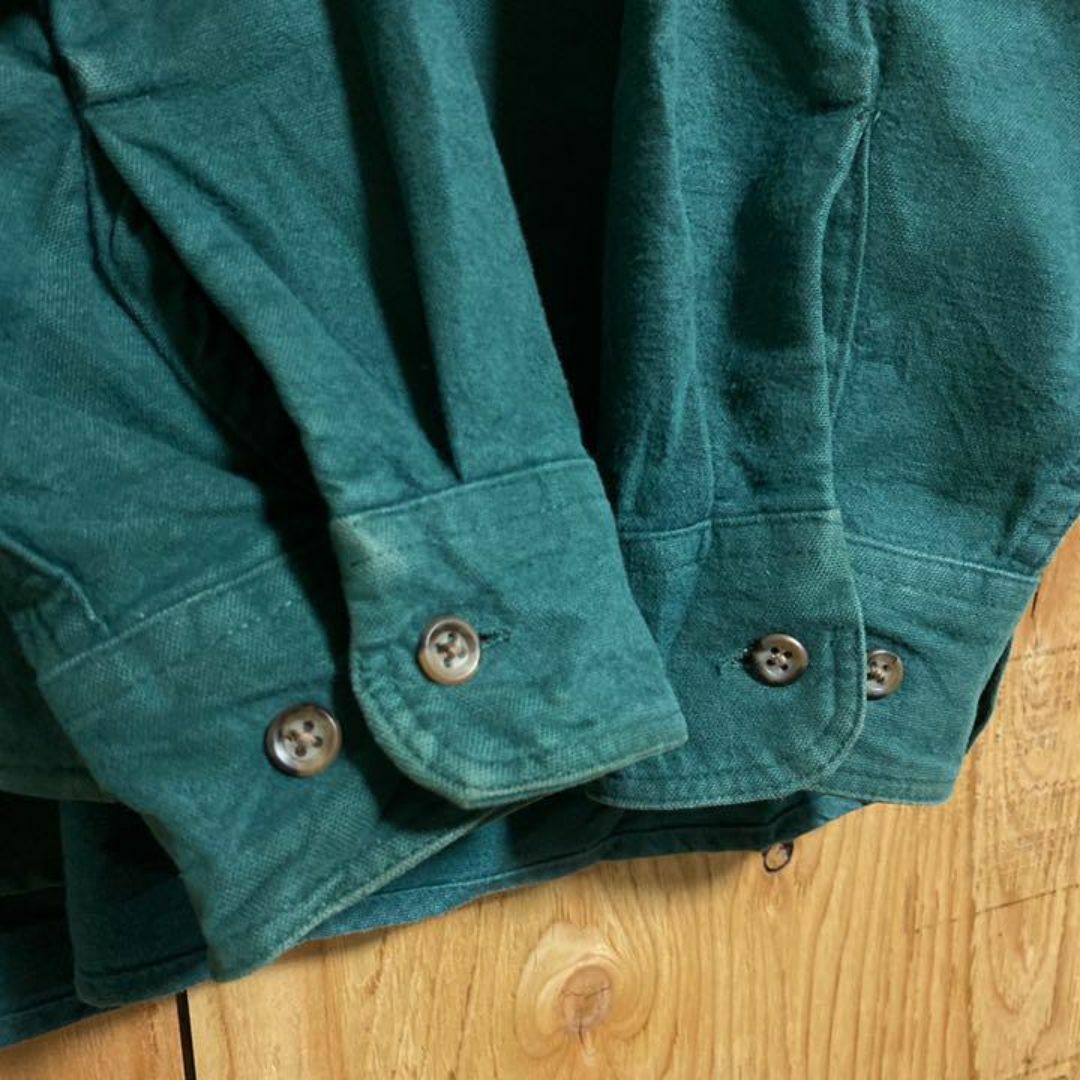 Eddie Bauer(エディーバウアー)のエディーバウアー グリーン スエード USA古着 90s 長袖 シャツ 緑 L メンズのトップス(シャツ)の商品写真