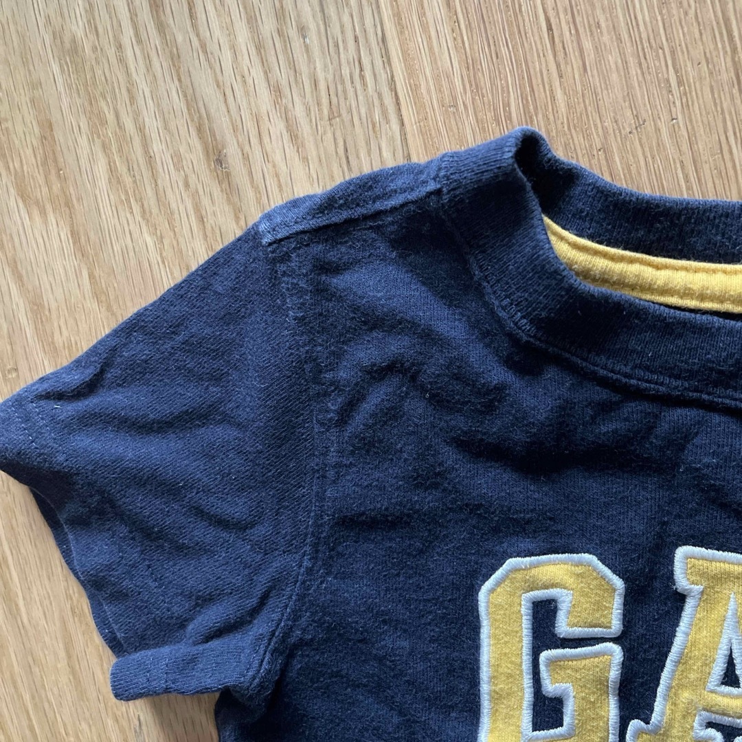 babyGAP(ベビーギャップ)のTシャツ　80cm  キッズ/ベビー/マタニティのベビー服(~85cm)(シャツ/カットソー)の商品写真