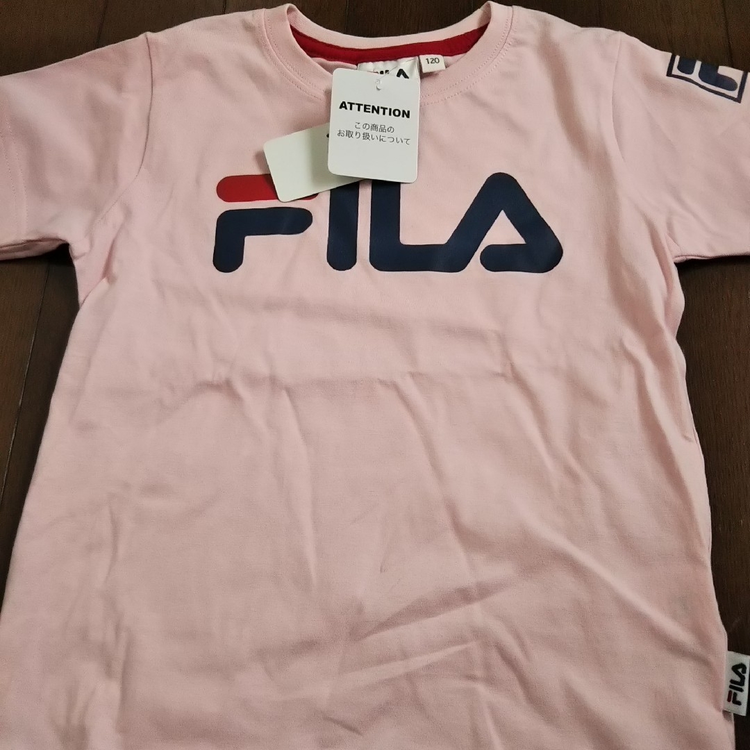 FILA(フィラ)の新品未使用**FILAキッズTシャツ120*2枚組 キッズ/ベビー/マタニティのキッズ服女の子用(90cm~)(Tシャツ/カットソー)の商品写真