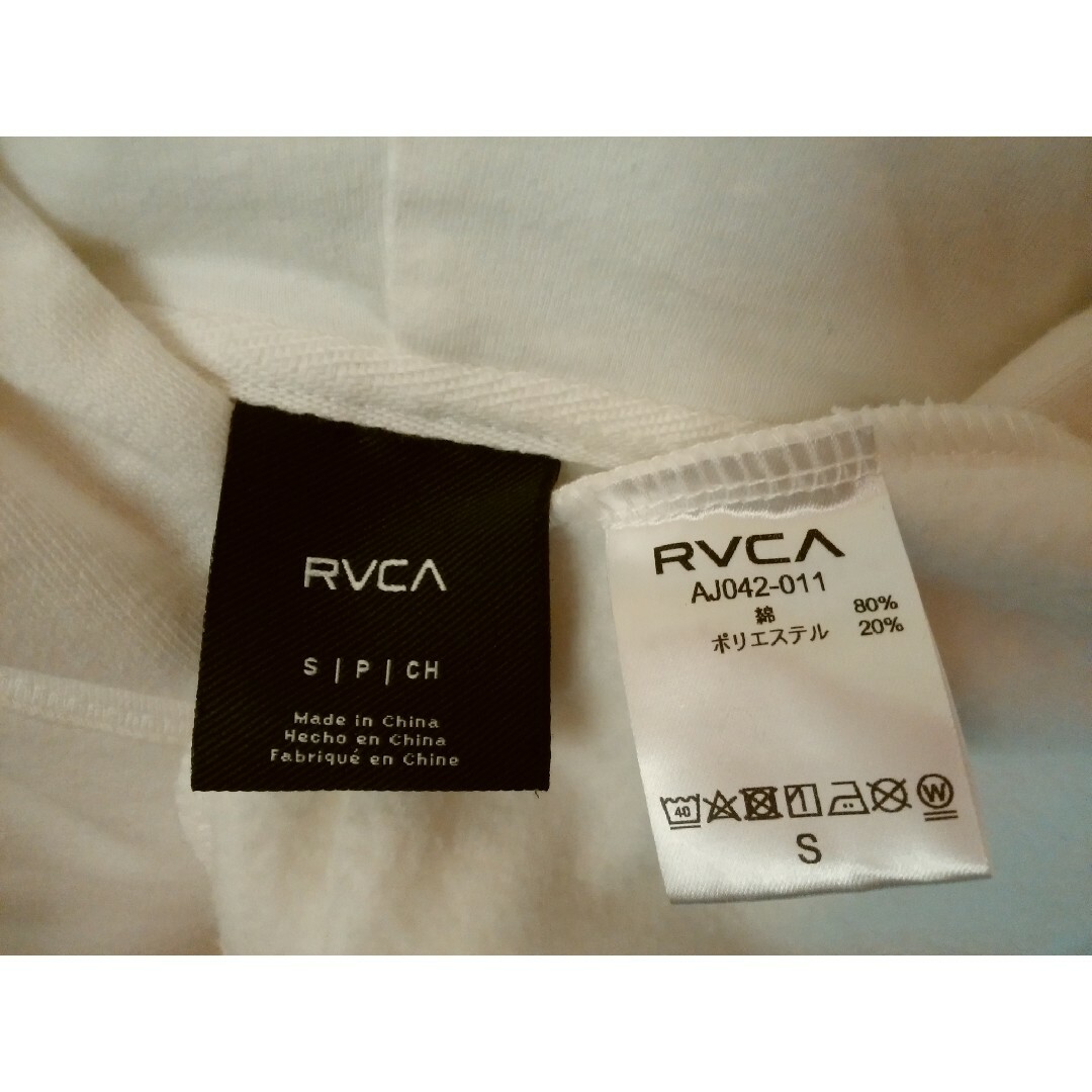 RVCA(ルーカ)の★RVCA★ルーカ★フーディ★白色★スウェット メンズのトップス(スウェット)の商品写真