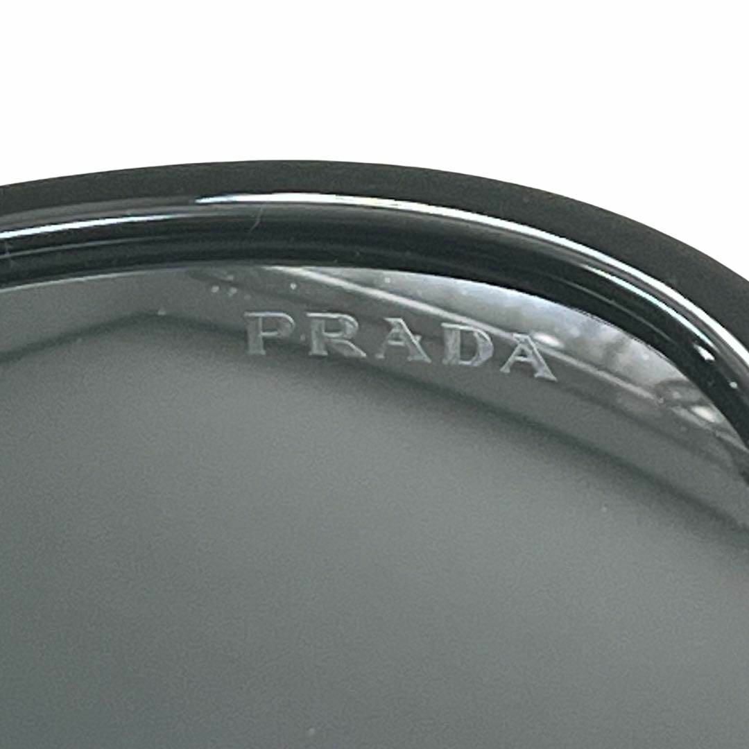 PRADA(プラダ)の一点物　PRADA プラダ スタッズサングラス SPR04M  黒  送料無料 レディースのファッション小物(サングラス/メガネ)の商品写真