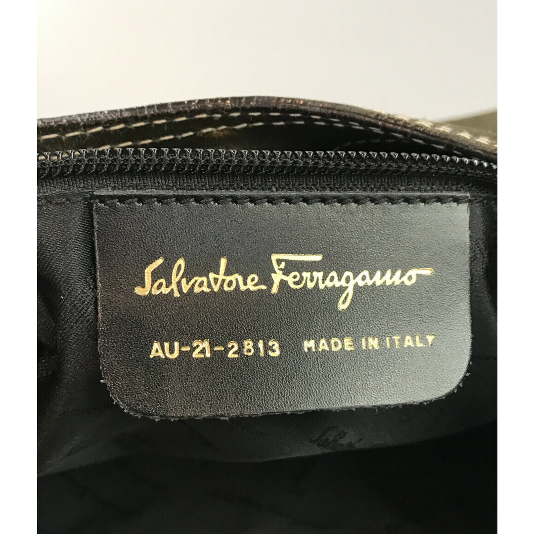 Salvatore Ferragamo(サルヴァトーレフェラガモ)のサルバトーレフェラガモ スウェードワンショルダーバッグ 肩掛け レディース レディースのバッグ(ショルダーバッグ)の商品写真