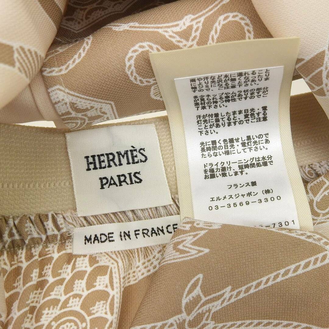 Hermes(エルメス)のエルメス レ タンブール フィネス プリーツ シルク スカート レディース ベージュ HERMES 【中古】 【アパレル・小物】 レディースのスカート(その他)の商品写真