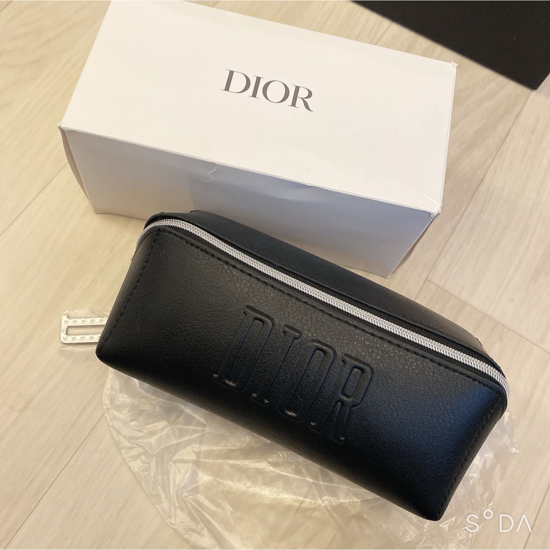 Dior(ディオール)の未使用 Dior ディオール コスメ ポーチ 化粧ポーチ レディースのファッション小物(ポーチ)の商品写真