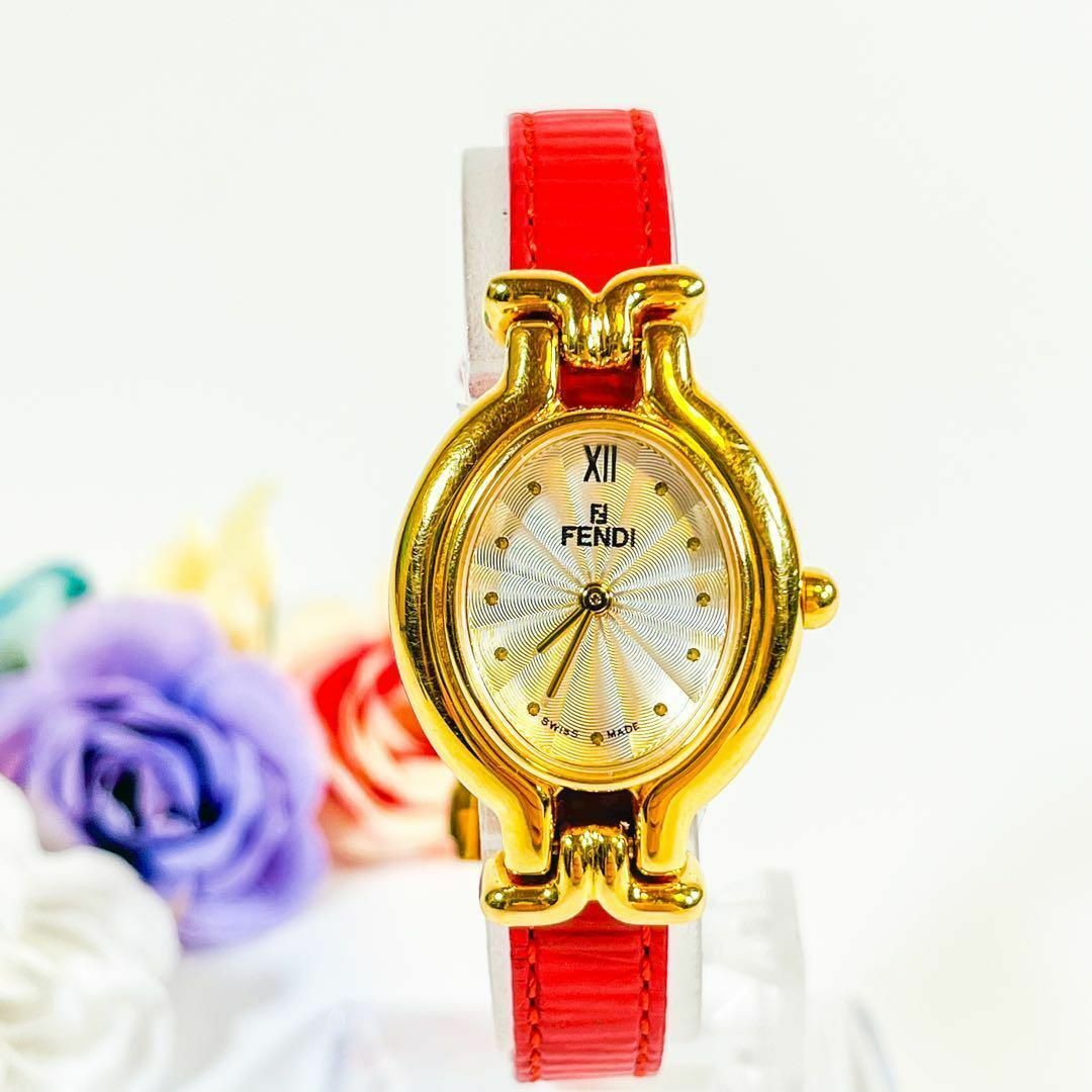 FENDI(フェンディ)の【箱付き】i284　FENDI フェンディ　レザー　ベルトセット　多色 レディースのファッション小物(腕時計)の商品写真