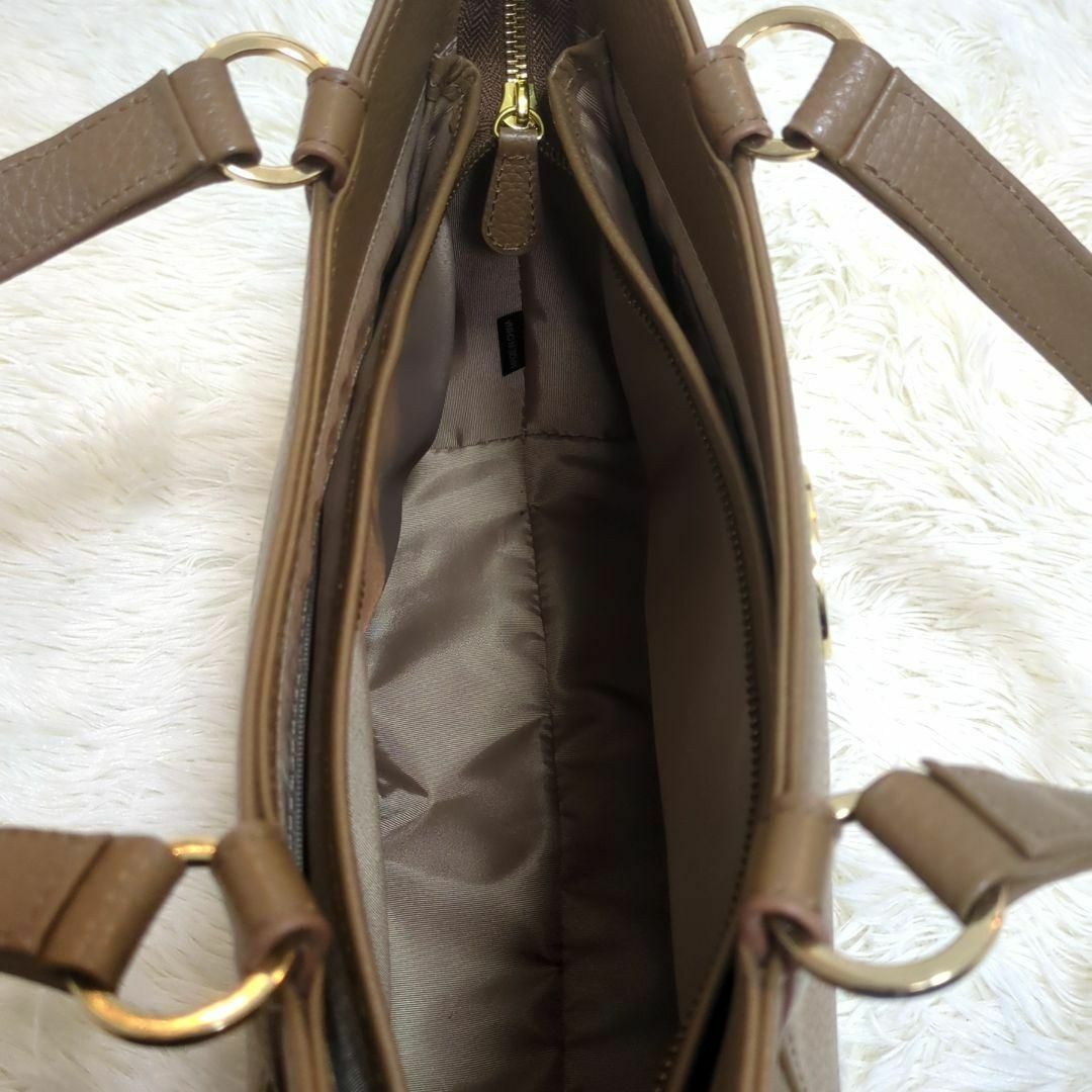 HANAE MORI(ハナエモリ)の✨極美品✨　HANAE MORI　ハンドバッグ　レザー　ブラウン　ゴールド金具 レディースのバッグ(ハンドバッグ)の商品写真