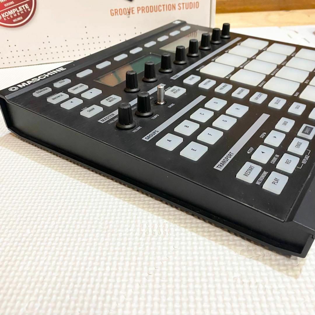 NATIVE INSTRUMENTS MASCHINE MK1 楽器のDTM/DAW(MIDIコントローラー)の商品写真