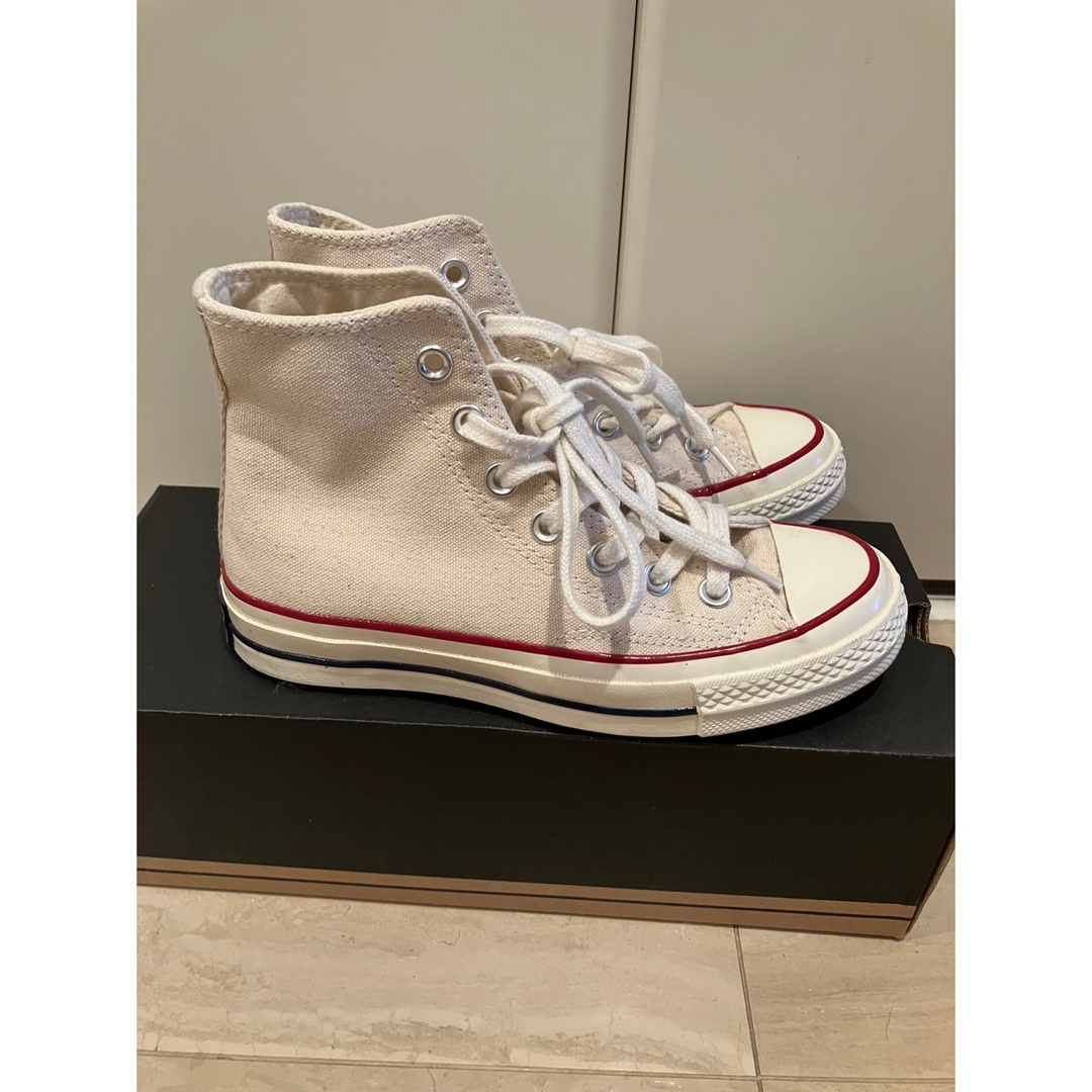 CHUCK TAYLOR(チャックテイラー)のCONVERSEチャックテイラー　生成り22㎝ レディースの靴/シューズ(スニーカー)の商品写真