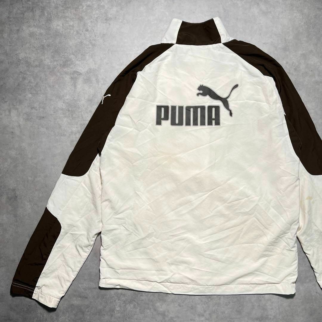 PUMA(プーマ)の【PUMA】プーマ ライトブラウン　ナイロンジャケット　バックプリント メンズのジャケット/アウター(ナイロンジャケット)の商品写真