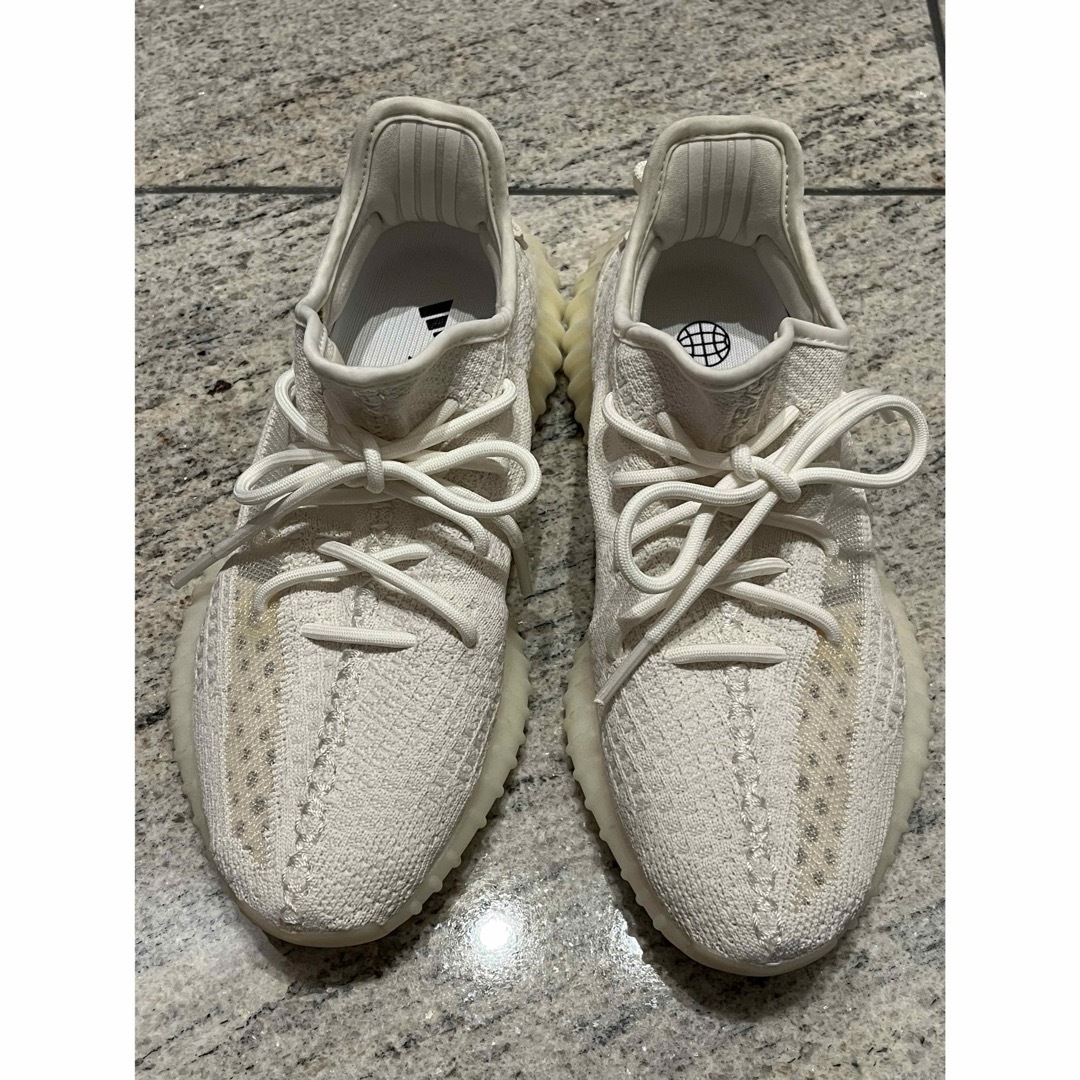 YEEZY（adidas）(イージー)のadidas YEEZY BOOST 350 V2 メンズの靴/シューズ(スニーカー)の商品写真