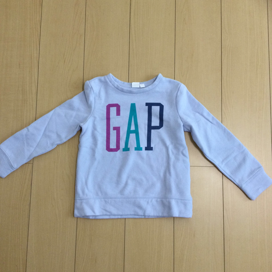 GAP Kids(ギャップキッズ)のGap 裏起毛スウェット　120cm キッズ/ベビー/マタニティのキッズ服男の子用(90cm~)(ジャケット/上着)の商品写真