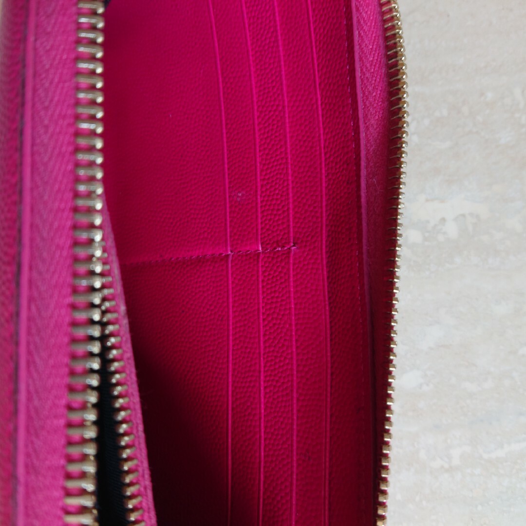 Yves Saint Laurent(イヴサンローラン)のイヴ・サンローラン 財布 レディースのファッション小物(財布)の商品写真