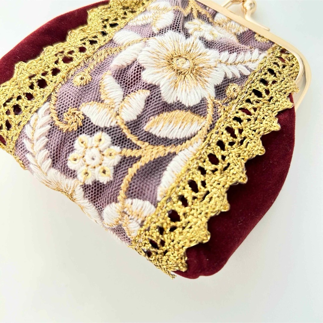 インド刺繍リボンがま口ポーチ ハンドメイドのファッション小物(ポーチ)の商品写真