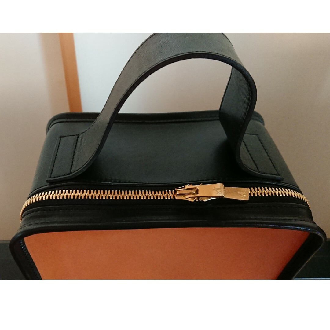 Leather Mini Book Bag -BLACK x CAMEL レディースのバッグ(ハンドバッグ)の商品写真
