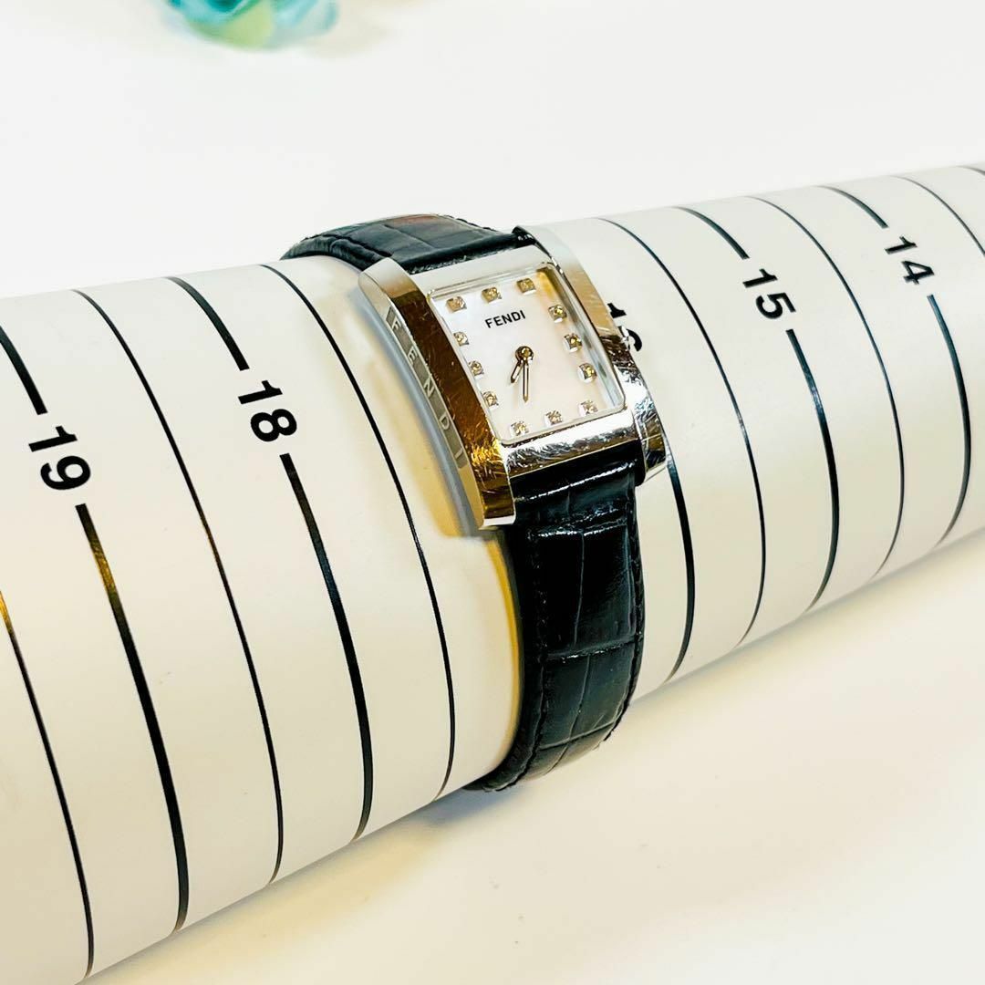 FENDI(フェンディ)の【送料無料】i266　FENDI フェンディ　レザー　クオーツ　7000L レディースのファッション小物(腕時計)の商品写真