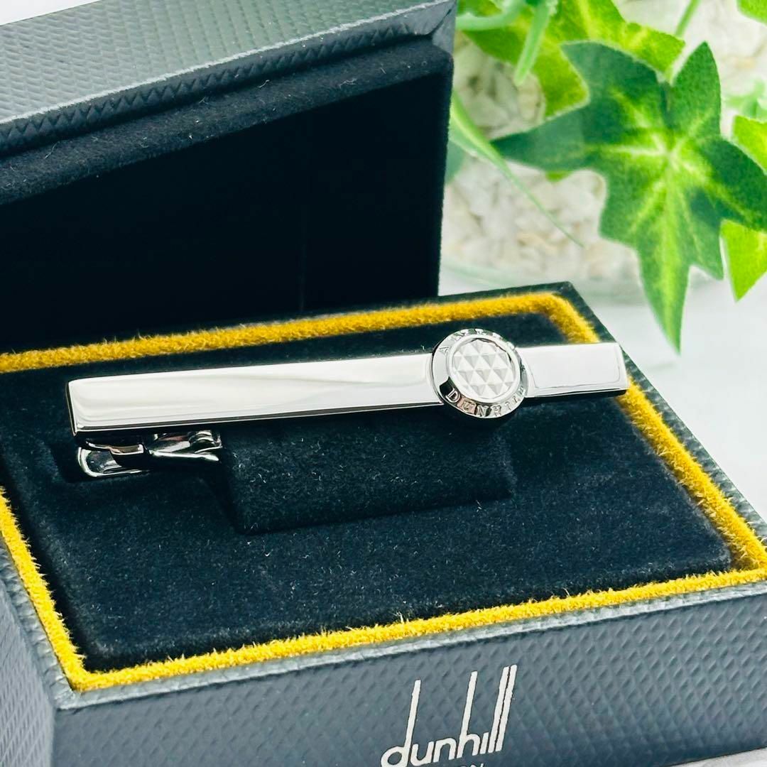 Dunhill(ダンヒル)のダンヒル　dunhill　ネクタイピン　タイピン　箱、カード付 メンズのファッション小物(ネクタイピン)の商品写真