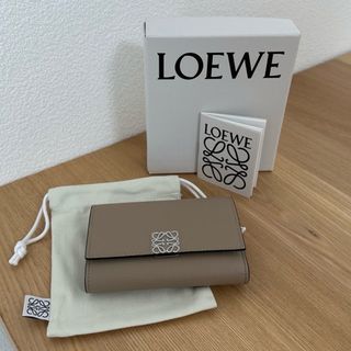 LOEWE - 【匿名発送】ロエベ　アナグラム　バーティカル　ウォレット　サンド　ベージュ