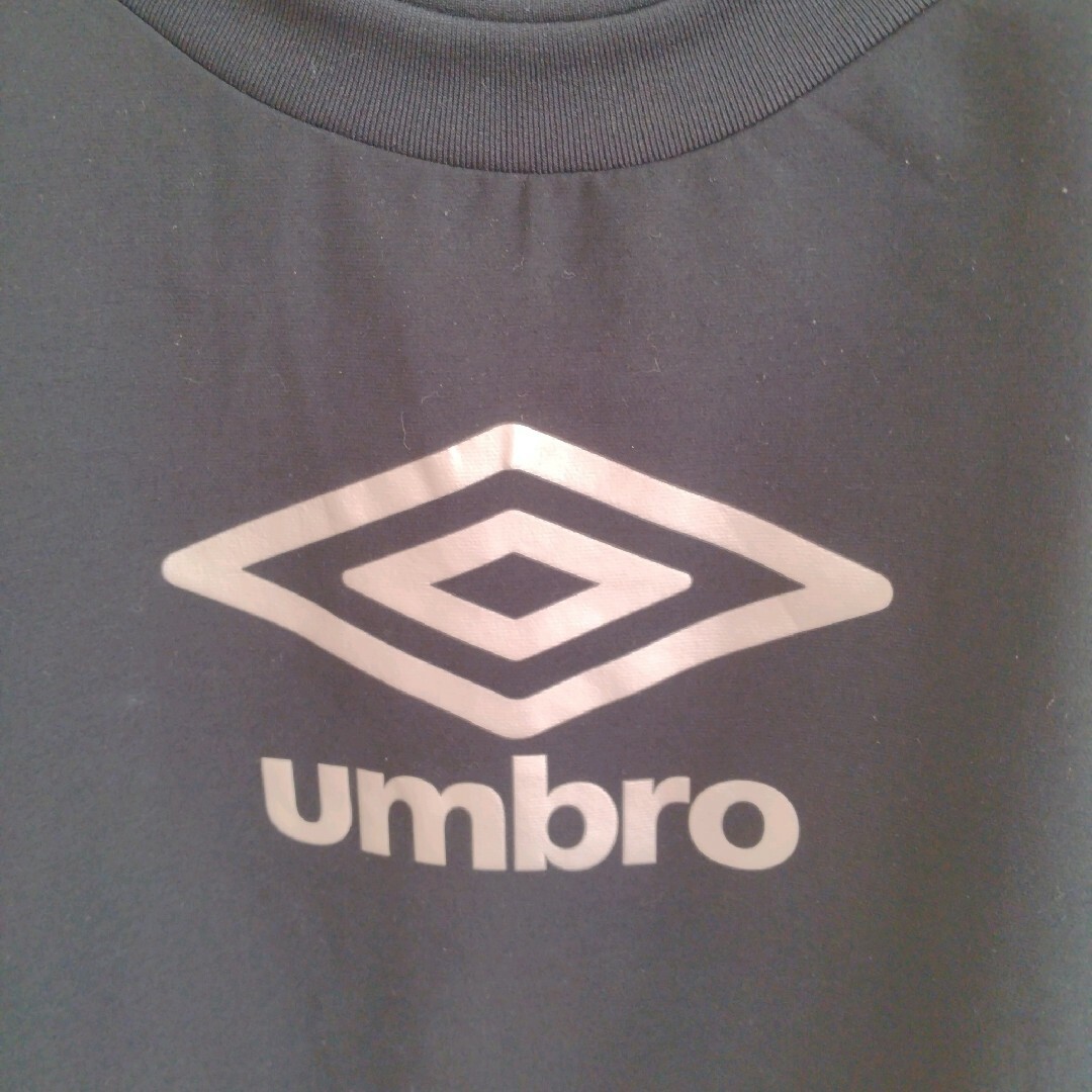 UMBRO(アンブロ)のUMBRO　アンブロ　Y2K　TECH ピステ　センターロゴ　ドリルトップ メンズのトップス(ジャージ)の商品写真