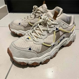 フィラ(FILA)のFILA フィラ スニーカー　FLUID アイボリー(スニーカー)